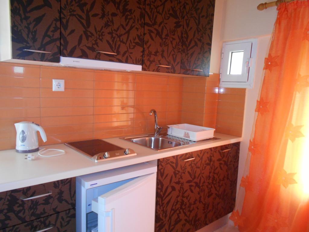 Ramona Apartment Lourdata  Room photo