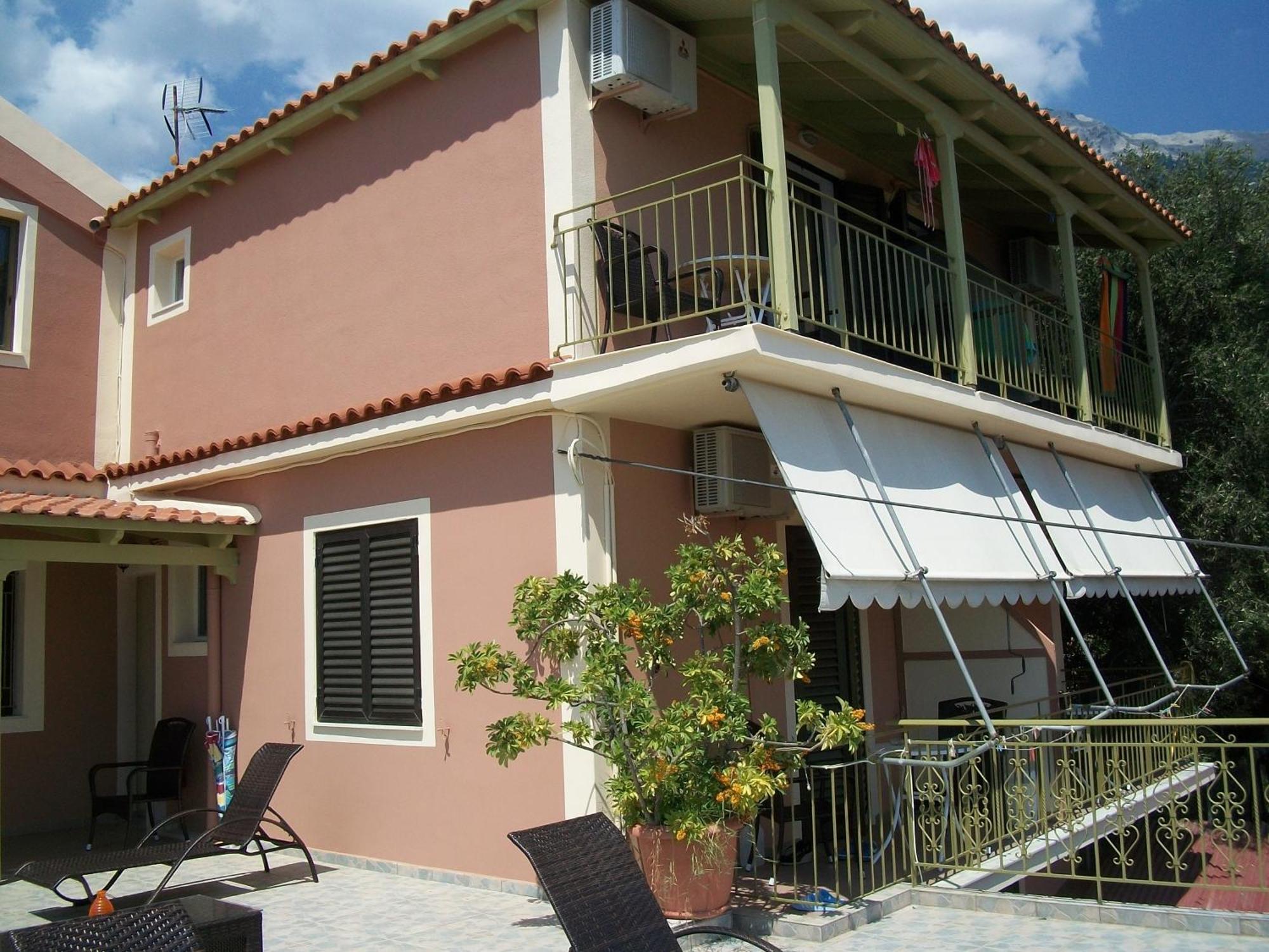 Ramona Apartment Lourdata  Exterior photo
